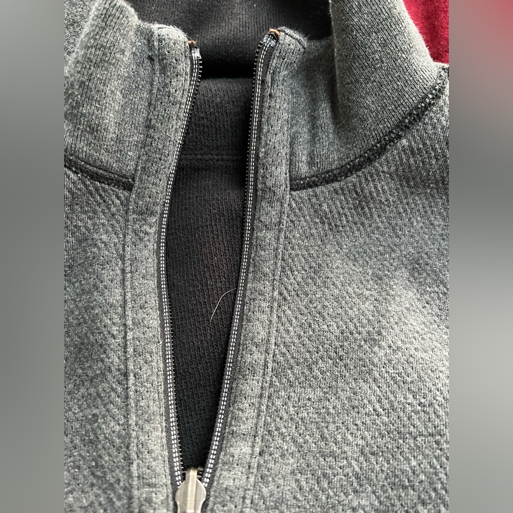 Tommy Bahama Men’s Reversible Half-Zip | size Large - Picture 4 of 5